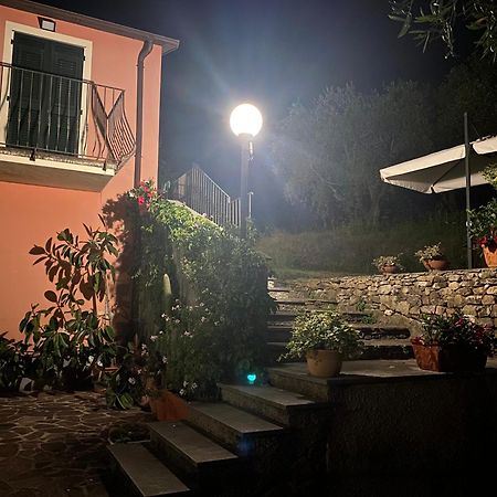 Villa Giovanna Apt. B Сестри-Леванте Экстерьер фото